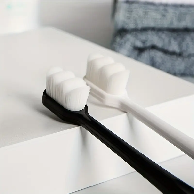  Toothbrushes- зубная щетка 
